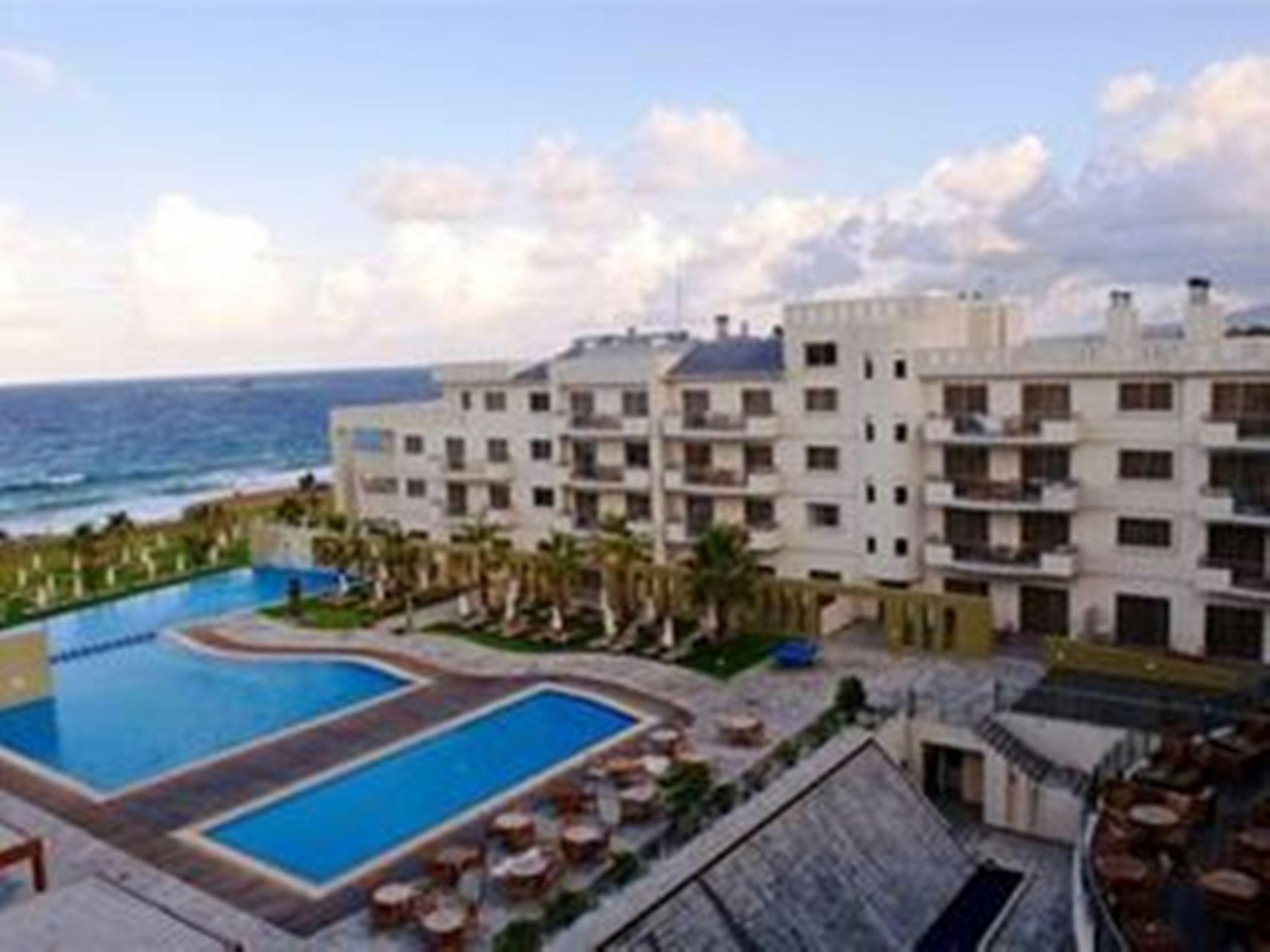 Capital Coast And Hotel 4*