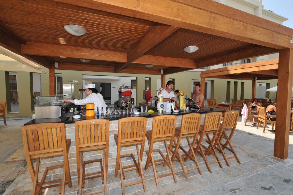 Hotel Capital Coast And